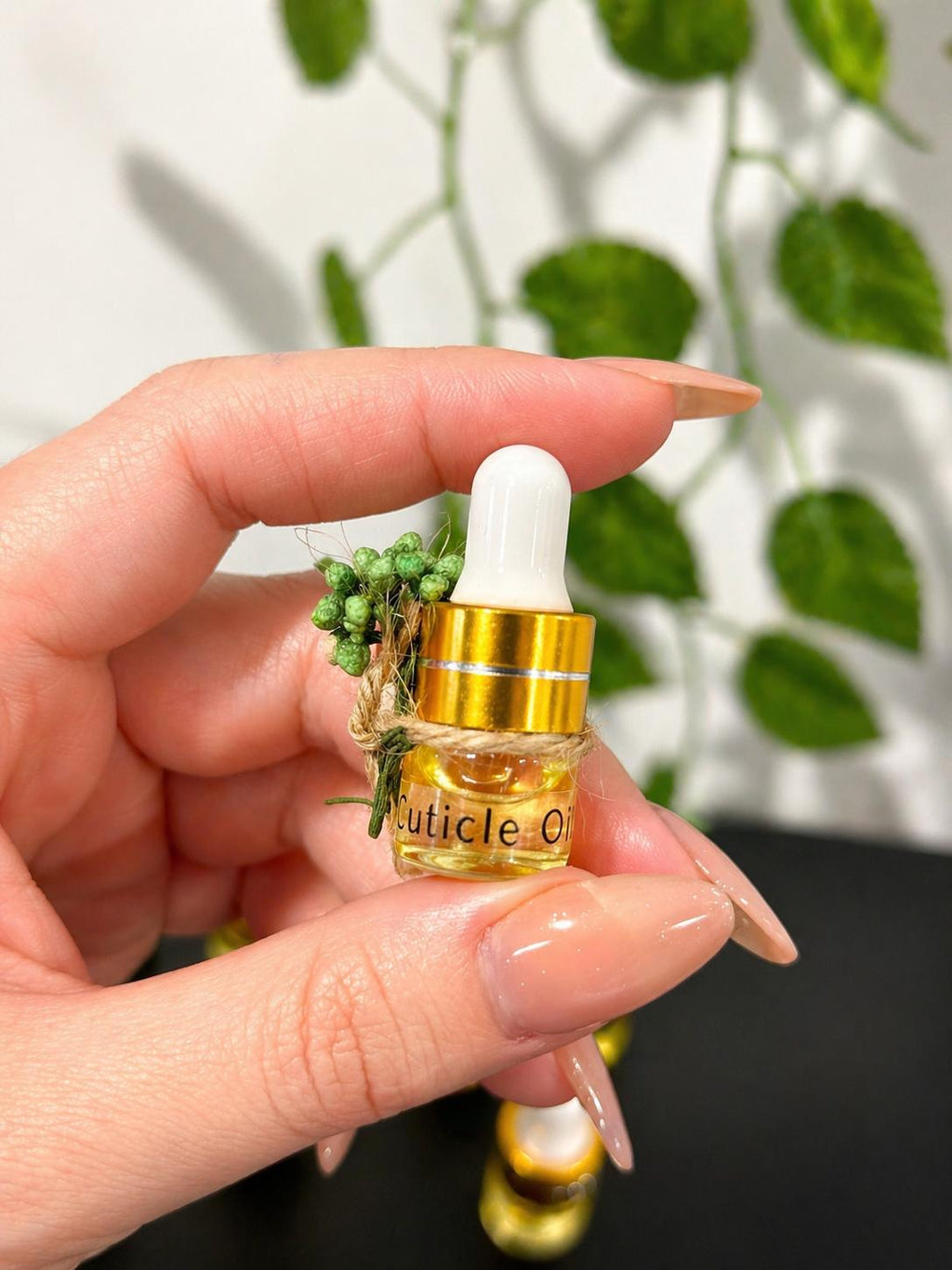 Grace- Try Me Size Cuticle Oil